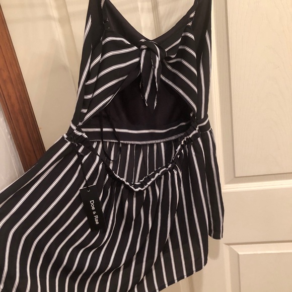 LOOK! Doe & Rae top - Picture 3 of 8